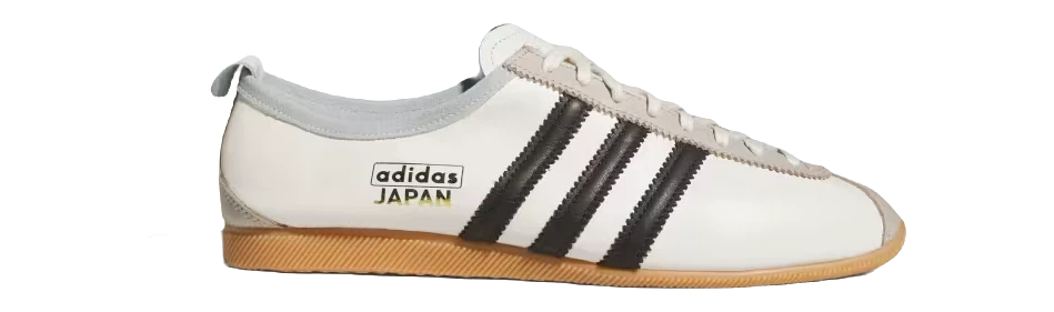 Japan Sko fra adidas i off white læder med tre sorte striber og gum-sål
